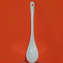 Grande Cuillère en porcelaine blanche