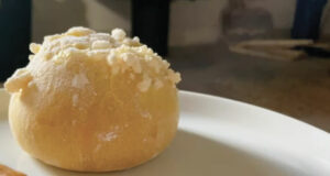 la couronne et la galette des rois est un dessert délicieux que l'on retrouve au pays basque dans plein de boulangeries