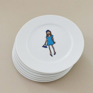 coffret mini shopping est un coffret de 6 assiettes à desserts avec un dessin original pour chaque assiette, une série exclusive d'assiettes et compagnie