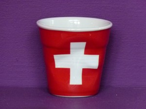 tasse drapeau Suisse par Revol et Assiettes et Compagnie