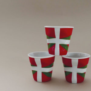 coffret de 3 tasses Pays basque, tasses revol collection flags dessinée par béatrice pene