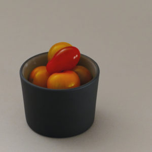 petit pot à tapas en porcelaine noire et émaille en blanc, une création revol made in france