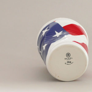 pot à ustensiles USA par Revol porcelaine sur une idée originale de béatrice pene et assiettes et compagnie