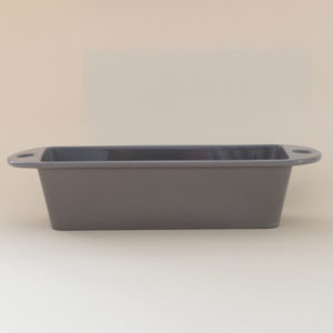 moule à cake revol en porcelaine grise - made in france