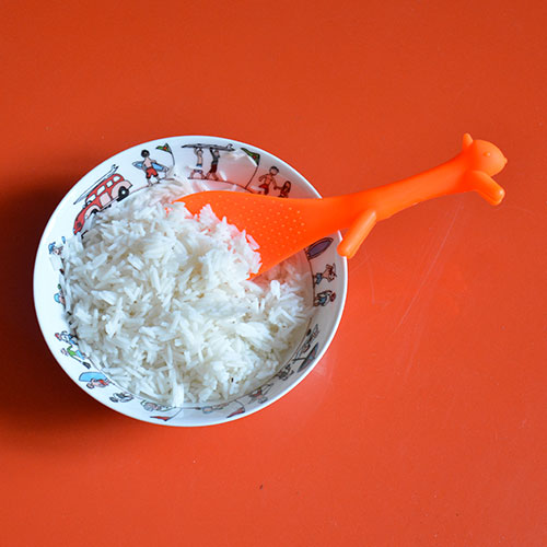 pelle à riz en forme d'écureuil très pratique pour se servir de riz en plastique orange