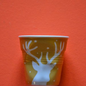 tasse Revol grand cerf, édition limitée noel 2016 pour cette tasse à café blanche avec un dessin doré