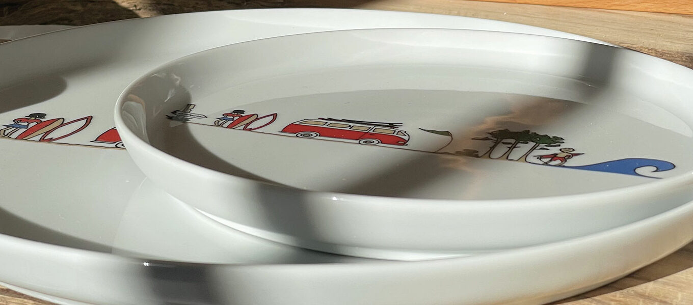 bienvenue sur Assiettes et compagnie pour changer votre table avec une vaisselle originale, poétique et d'une qualité exceptionnelle, vaisselle en séries limitées avec des dessins originaux de béatrice pene lassus, créatrice d'assiettes et compagnie