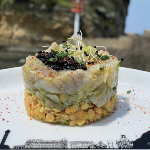 assiette biarritz, et découvrir la ville en un coup de fourchette, une création originale d'assiettes et compagnie