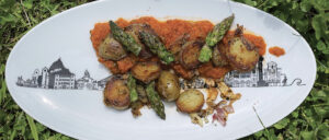 bienvenue sur assiettes et cie , et le plat ovale pays basque