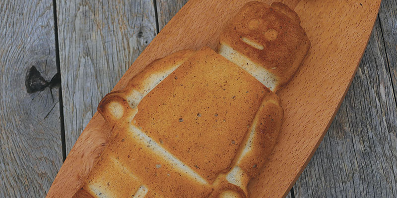 le gateau aux noisettes Lego est une merveille de gourmandise et il a un succès fou sur la table des enfants, fans de Lego