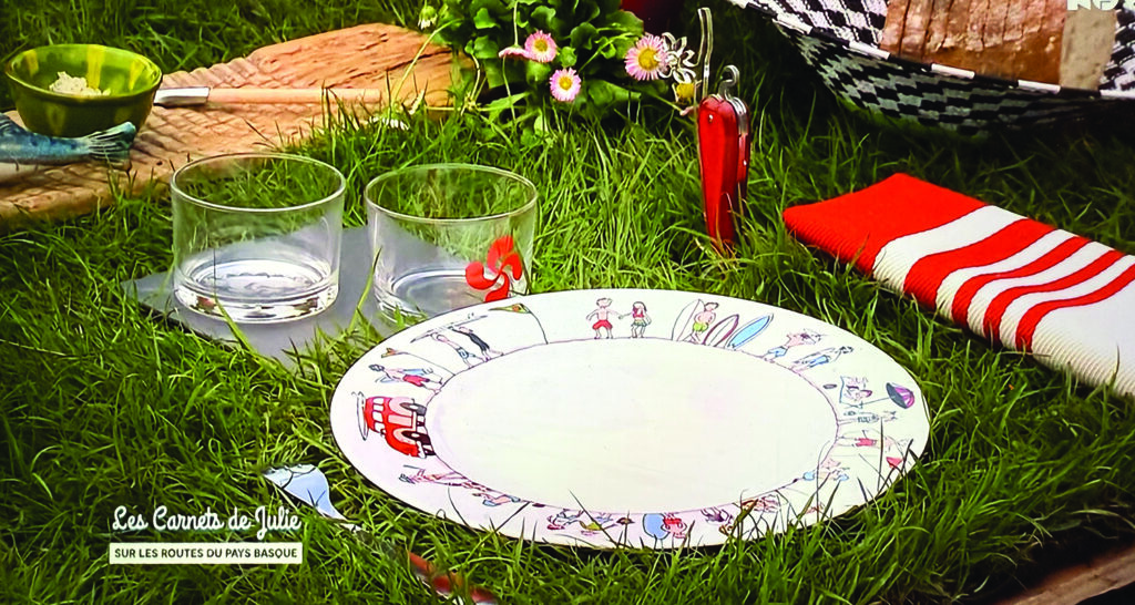 les carnets de julie au pays basque , la plus jolie emission pour présenter les gourmandises basques... dont une table géniale sur la rhune avec les assiettes basques et la plage d'assiettes et compagnie
